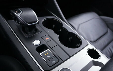 Volkswagen Touareg III, 2018 год, 4 550 000 рублей, 19 фотография