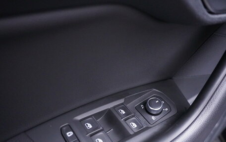 Volkswagen Touareg III, 2018 год, 4 550 000 рублей, 16 фотография