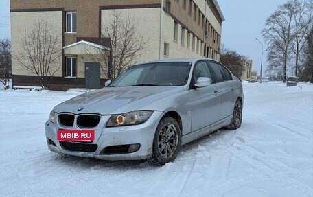 BMW 3 серия, 2011 год, 850 000 рублей, 3 фотография