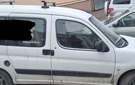 Peugeot Partner II рестайлинг 2, 2010 год, 450 000 рублей, 2 фотография