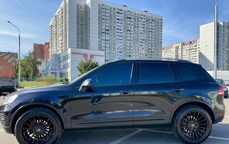 Volkswagen Touareg III, 2011 год, 2 200 000 рублей, 8 фотография