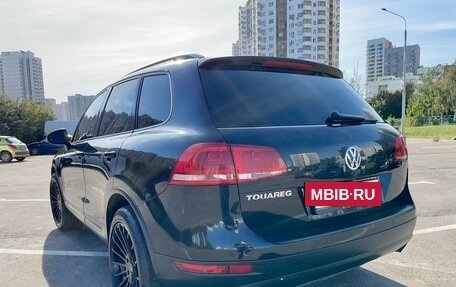Volkswagen Touareg III, 2011 год, 2 200 000 рублей, 7 фотография