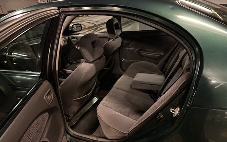 Toyota Avensis III рестайлинг, 2000 год, 270 000 рублей, 11 фотография