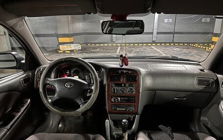 Toyota Avensis III рестайлинг, 2000 год, 270 000 рублей, 12 фотография