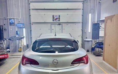 Opel Astra J, 2013 год, 850 000 рублей, 2 фотография