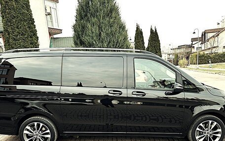 Mercedes-Benz V-Класс, 2024 год, 9 880 000 рублей, 12 фотография