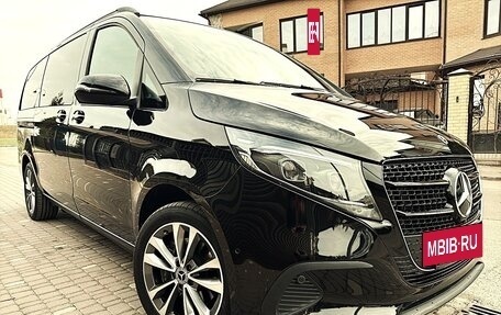 Mercedes-Benz V-Класс, 2024 год, 9 880 000 рублей, 2 фотография