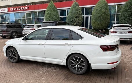 Volkswagen Jetta VII, 2019 год, 1 650 000 рублей, 2 фотография