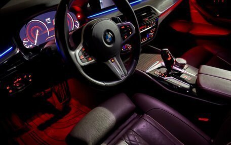 BMW 5 серия, 2018 год, 5 750 000 рублей, 2 фотография