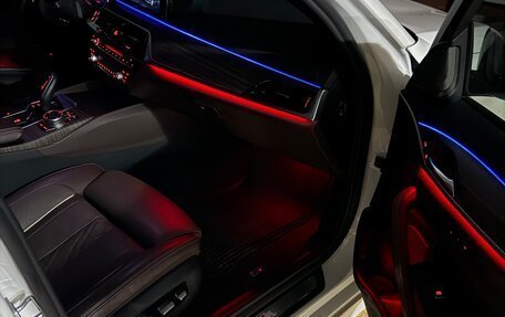 BMW 5 серия, 2018 год, 5 750 000 рублей, 3 фотография