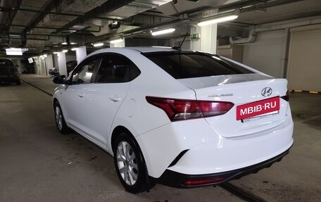 Hyundai Solaris II рестайлинг, 2020 год, 1 425 000 рублей, 4 фотография