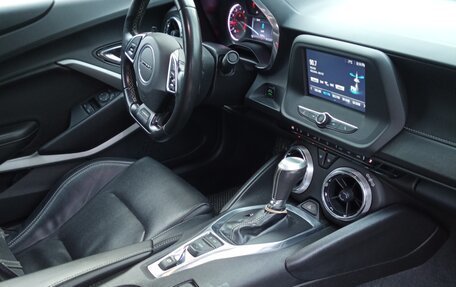 Chevrolet Camaro VI, 2017 год, 3 000 000 рублей, 7 фотография