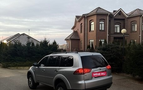 Mitsubishi Pajero Sport II рестайлинг, 2014 год, 1 570 000 рублей, 2 фотография