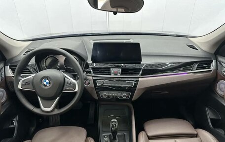 BMW X1, 2022 год, 2 600 000 рублей, 6 фотография