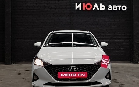 Hyundai Solaris II рестайлинг, 2020 год, 1 600 000 рублей, 2 фотография