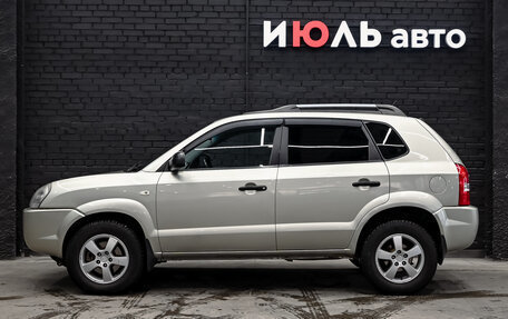 Hyundai Tucson III, 2008 год, 820 000 рублей, 8 фотография