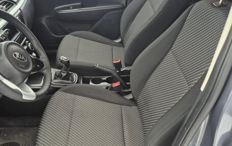 KIA Rio IV, 2018 год, 1 160 000 рублей, 12 фотография