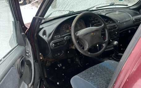 Chevrolet Niva I рестайлинг, 2004 год, 215 000 рублей, 6 фотография