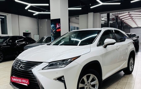 Lexus RX IV рестайлинг, 2017 год, 4 000 000 рублей, 2 фотография