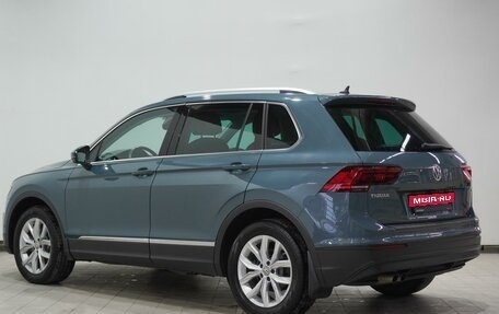 Volkswagen Tiguan II, 2020 год, 2 430 000 рублей, 2 фотография