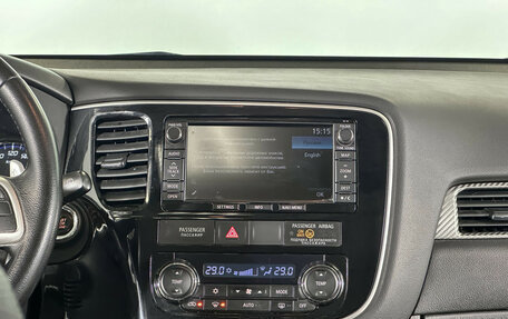 Mitsubishi Outlander III рестайлинг 3, 2014 год, 1 535 000 рублей, 14 фотография