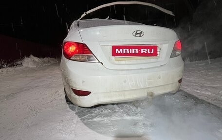 Hyundai Solaris II рестайлинг, 2011 год, 550 000 рублей, 11 фотография