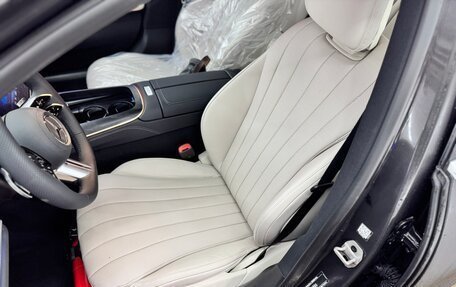 Mercedes-Benz E-Класс, 2025 год, 9 900 000 рублей, 5 фотография