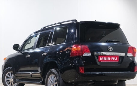 Toyota Land Cruiser 200, 2013 год, 4 799 000 рублей, 3 фотография