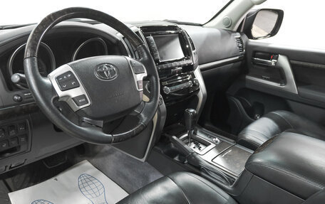 Toyota Land Cruiser 200, 2013 год, 4 799 000 рублей, 6 фотография
