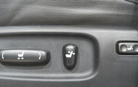 Toyota Land Cruiser 200, 2013 год, 4 799 000 рублей, 28 фотография