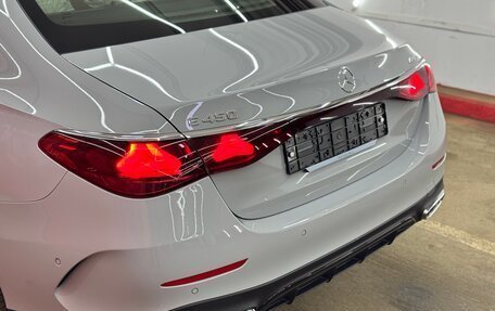 Mercedes-Benz E-Класс, 2025 год, 14 000 000 рублей, 4 фотография