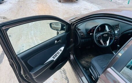 Hyundai Solaris II рестайлинг, 2016 год, 995 000 рублей, 11 фотография