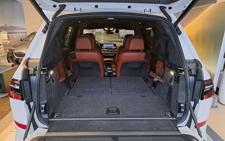 BMW X7, 2025 год, 16 500 000 рублей, 10 фотография