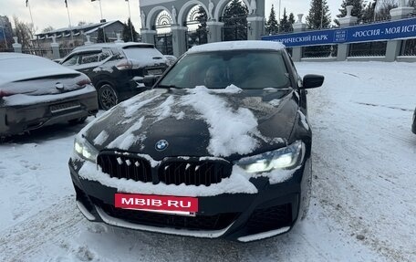 BMW 5 серия, 2019 год, 2 940 000 рублей, 4 фотография