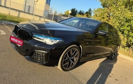 BMW 5 серия, 2019 год, 2 940 000 рублей, 9 фотография