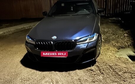 BMW 5 серия, 2019 год, 2 940 000 рублей, 2 фотография