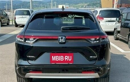 Honda Vezel, 2022 год, 2 245 000 рублей, 14 фотография