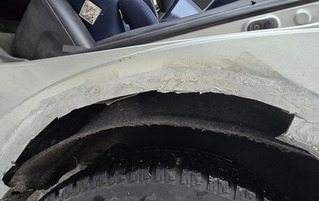 Toyota Avensis III рестайлинг, 2004 год, 530 000 рублей, 15 фотография