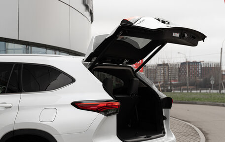 Toyota Highlander, 2025 год, 6 190 000 рублей, 8 фотография