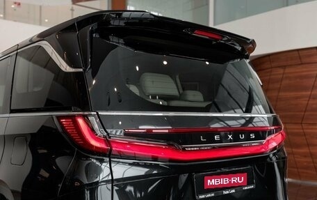 Lexus LM, 2025 год, 17 290 000 рублей, 11 фотография