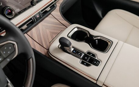 Lexus LM, 2025 год, 17 290 000 рублей, 17 фотография