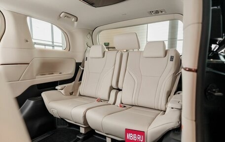 Lexus LM, 2025 год, 17 290 000 рублей, 30 фотография