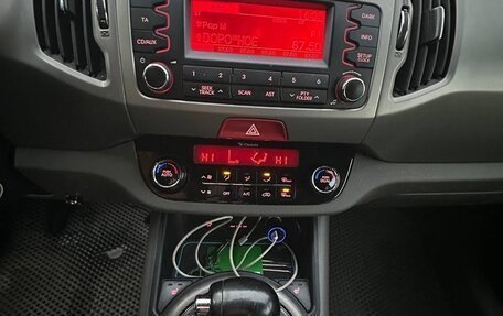 KIA Sportage III, 2011 год, 1 030 000 рублей, 8 фотография