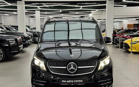 Mercedes-Benz V-Класс, 2022 год, 28 000 000 рублей, 2 фотография