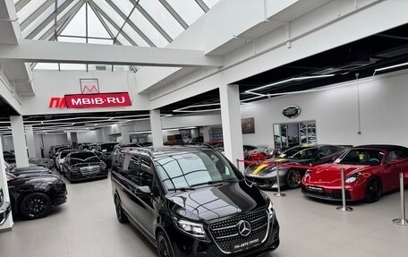 Mercedes-Benz V-Класс, 2025 год, 14 190 000 рублей, 39 фотография