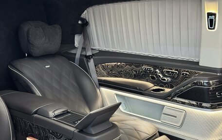 Mercedes-Benz V-Класс, 2022 год, 28 000 000 рублей, 32 фотография