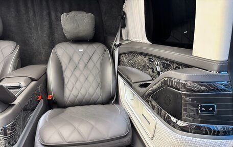 Mercedes-Benz V-Класс, 2022 год, 28 000 000 рублей, 27 фотография