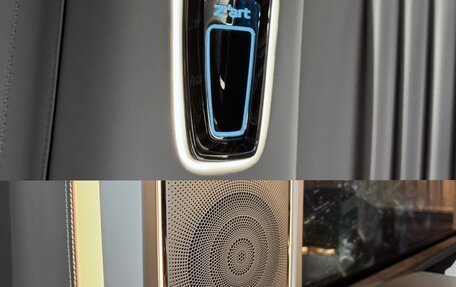 Mercedes-Benz V-Класс, 2022 год, 28 000 000 рублей, 35 фотография