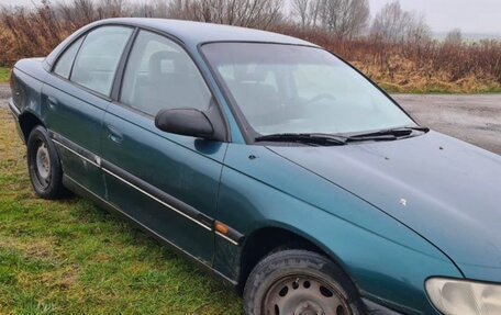 Opel Omega B, 1995 год, 210 000 рублей, 3 фотография