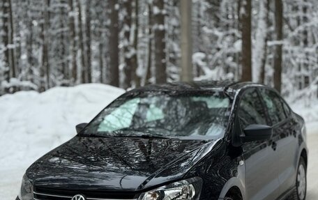 Volkswagen Polo VI (EU Market), 2015 год, 730 000 рублей, 3 фотография